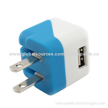 UK Travel Charger with 100 to 240V AC, 50/60Hz Input, Sized 45 x 45 x 45mm